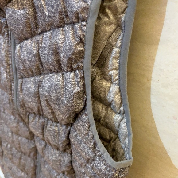 Be Boundless Charcoal Down Feathers Quilted Women's Puffer Lightweight Vest - Picture 2 of 9